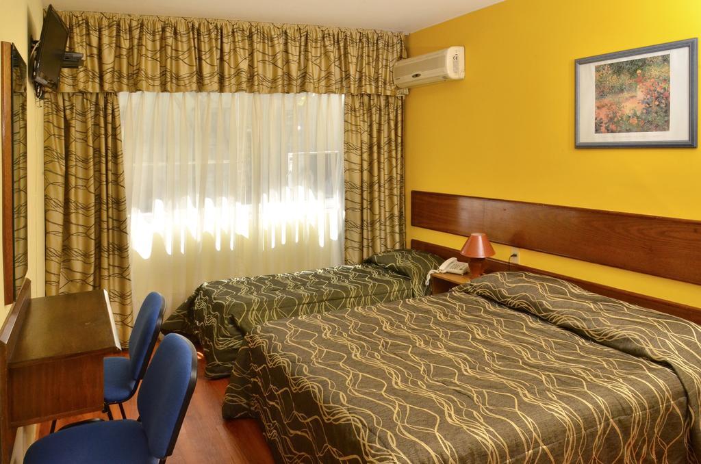Hotel Hispano Montevideo Kültér fotó